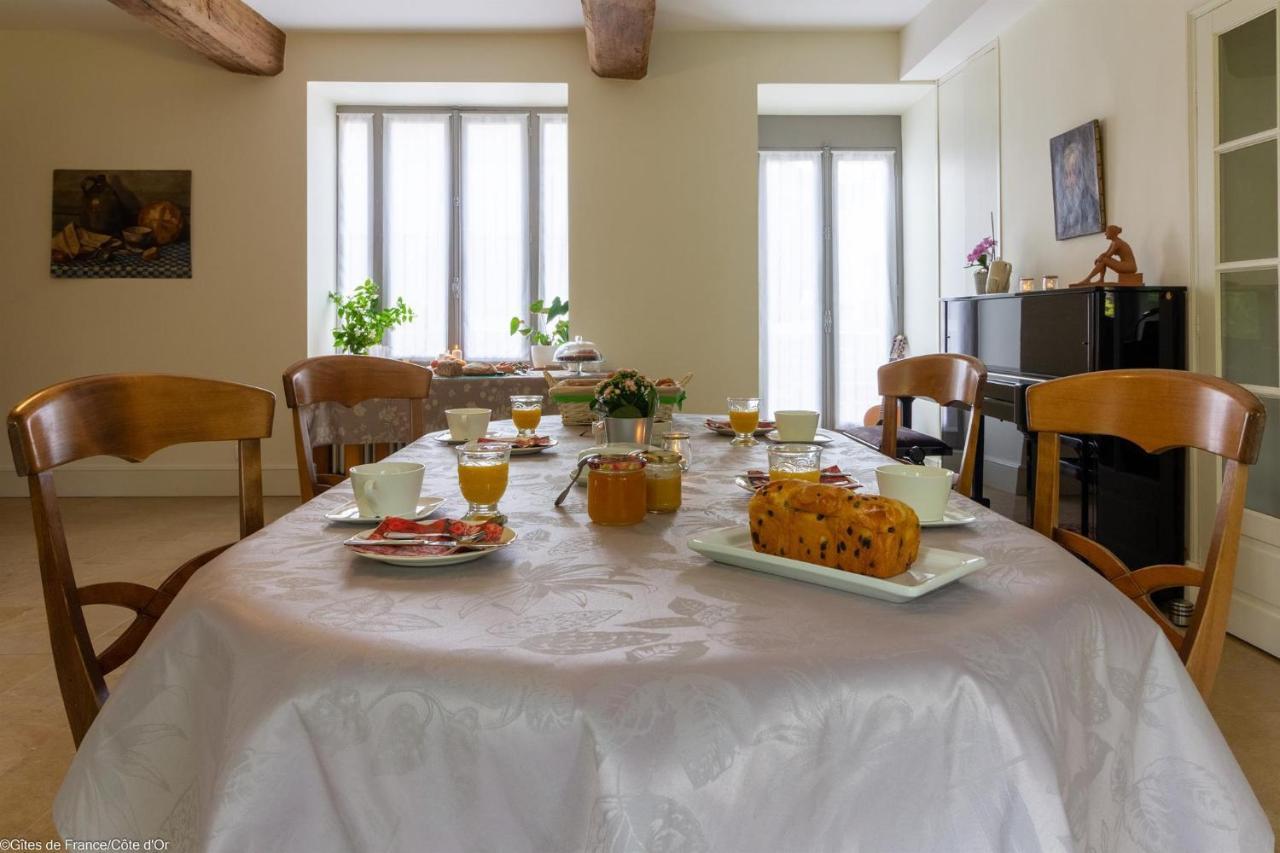 Chez Sophie Et Benoit Bed & Breakfast La Bussière-sur-Ouche Екстериор снимка
